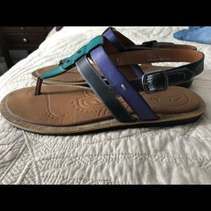 Clark’s leather sandals size 7